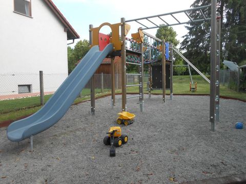Spielplatz Kapellenstraße (Wiechs)